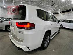 تۆیۆتا لاند کروزەر